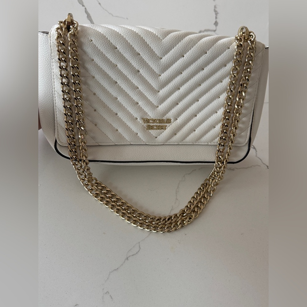 Victoria's Secret White and Gold Chain Bag
